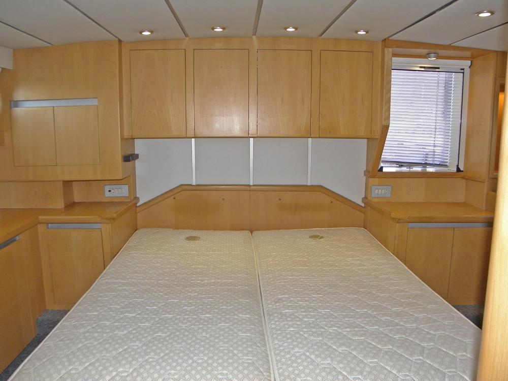 Aft cabin, Accommodation